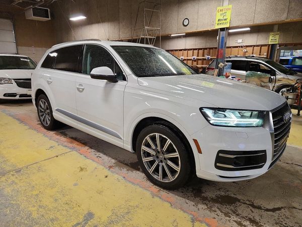2018 AUDI Q7