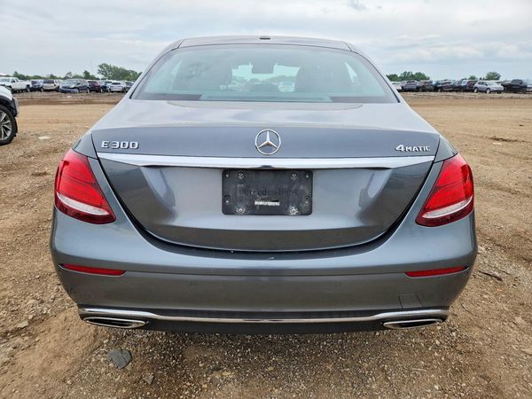 2017 MERCEDES-BENZ E E300-4M