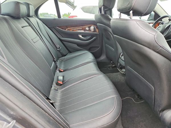 2017 MERCEDES-BENZ E E300-4M