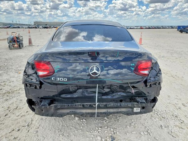 2022 MERCEDES-BENZ C C300
