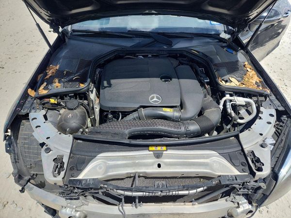2022 MERCEDES-BENZ C C300