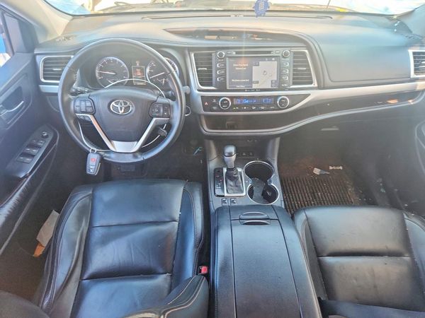 2016 TOYOTA HIGHLANDER Base/Hybrid