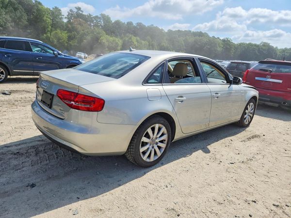 2014 AUDI A4 quattro Premium