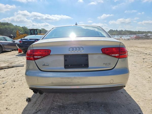 2014 AUDI A4 quattro Premium