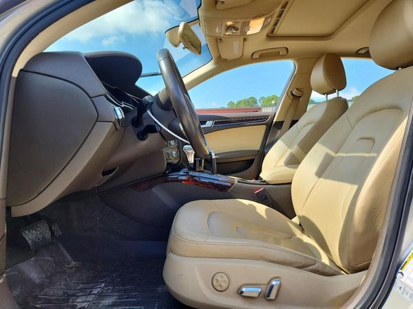 2014 AUDI A4 quattro Premium