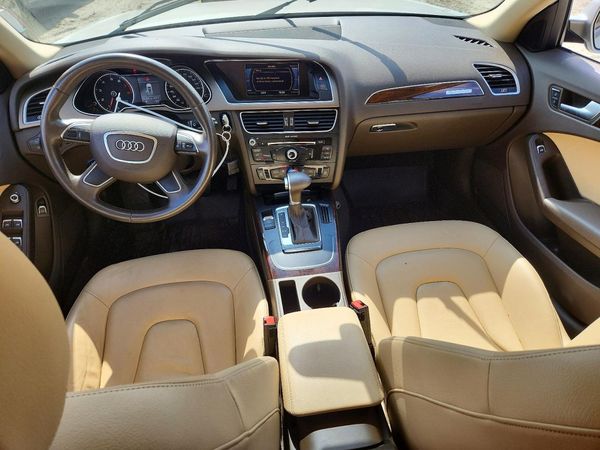 2014 AUDI A4 quattro Premium