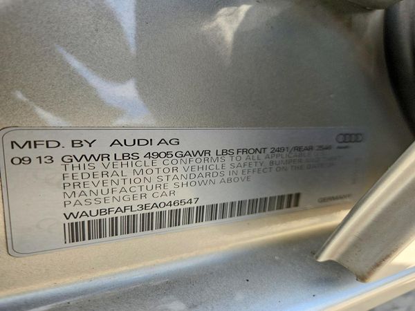 2014 AUDI A4 quattro Premium
