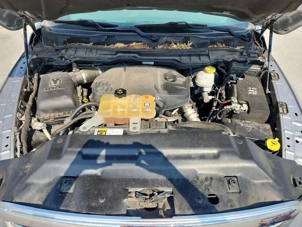 2019 RAM 1500 Tradesman, ST — Engine bay