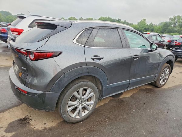 2022 MAZDA CX-30 Select Package