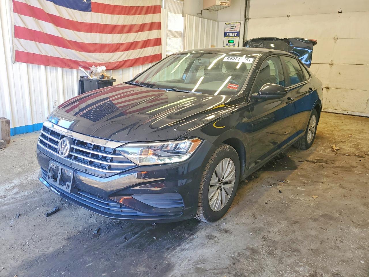 2019 VOLKSWAGEN JETTA S, SE, R-Line