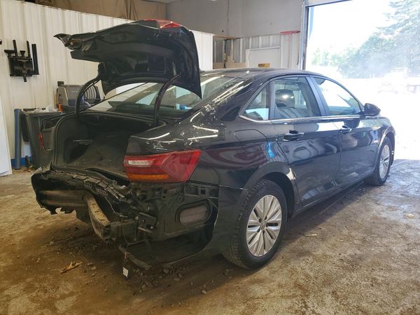 2019 VOLKSWAGEN JETTA S, SE, R-Line