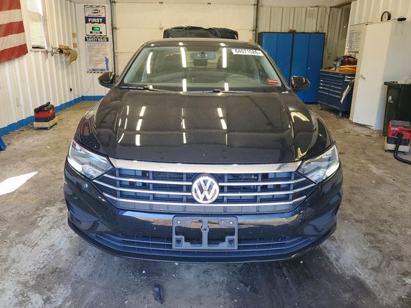 2019 VOLKSWAGEN JETTA S, SE, R-Line