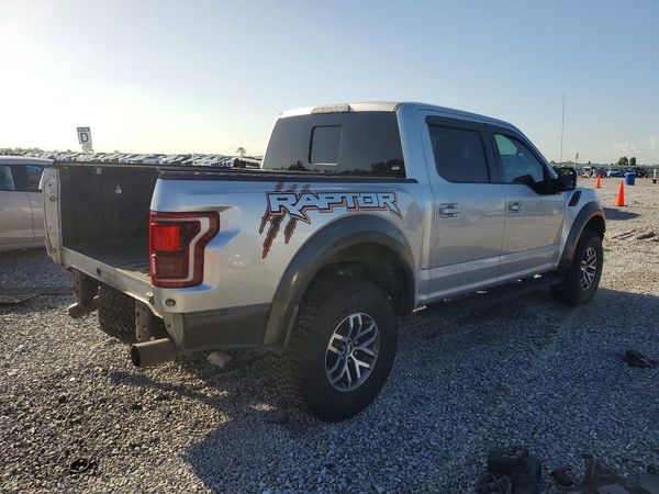 2018 FORD F150 Super Crew - Raptor