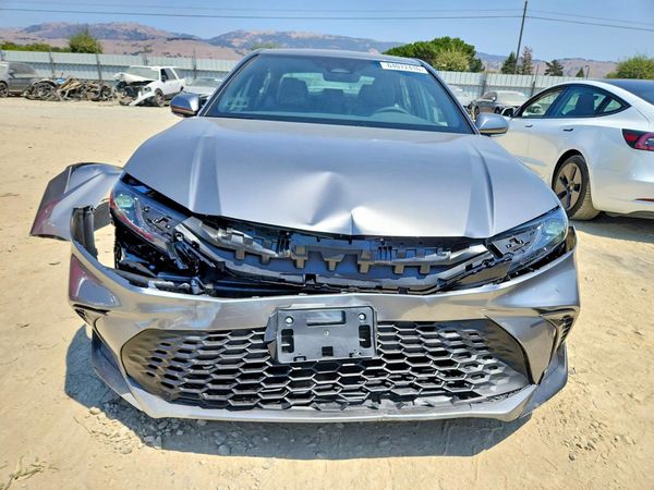 2026 TOYOTA CAMRY