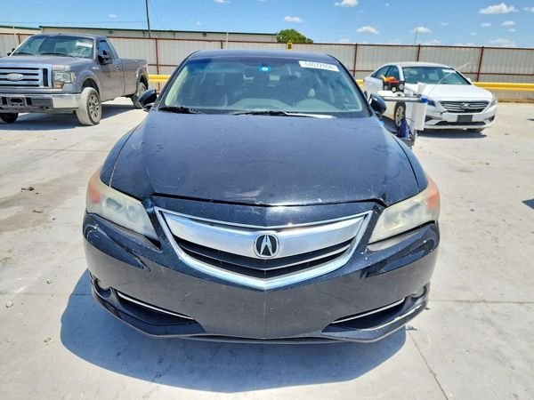 2014 ACURA ILX