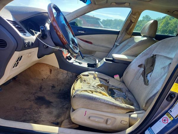 2012 LEXUS ES