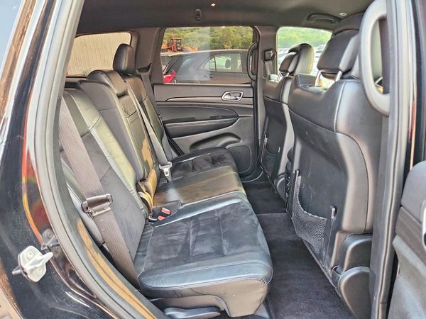 2018 JEEP GRAND CHEROKEE Laredo