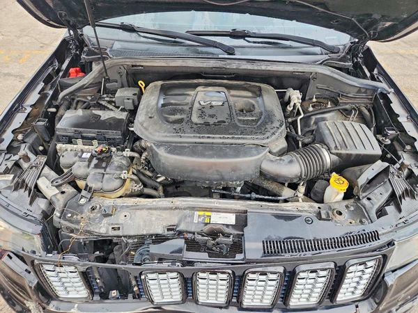 2018 JEEP GRAND CHEROKEE Laredo