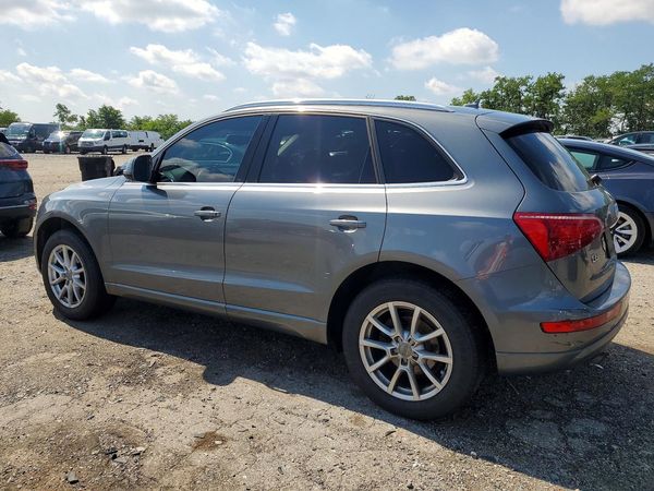 2012 AUDI Q5 Premium Plus