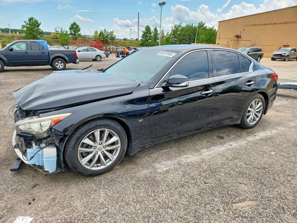 2015 INFINITI Q50