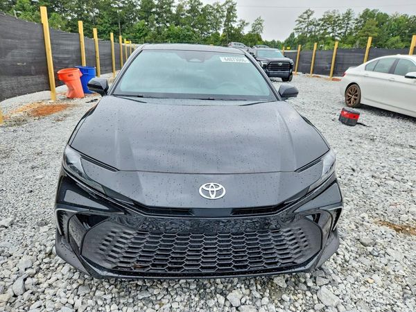 2026 TOYOTA CAMRY