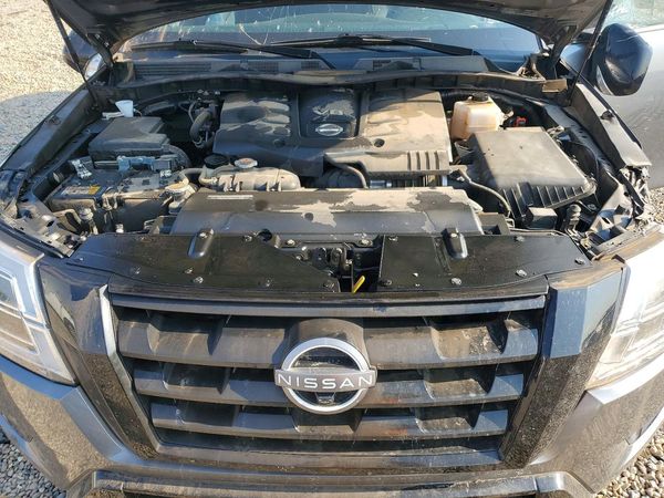 2023 NISSAN ARMADA SL — Engine bay