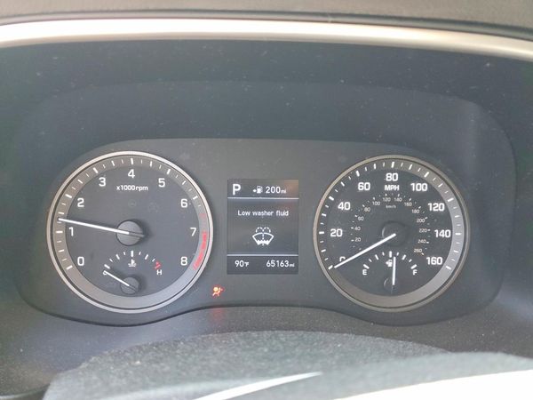 2021 HYUNDAI TUCSON SE