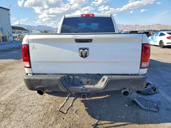 2013 RAM 1500 ST