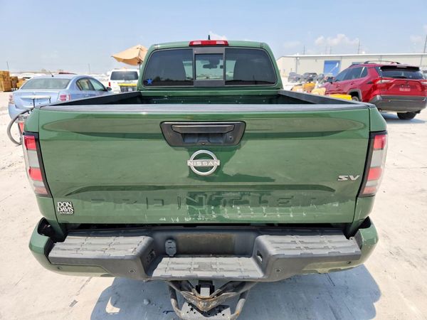 2022 NISSAN FRONTIER