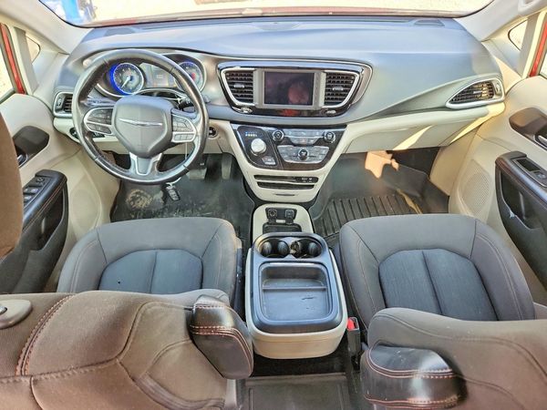 2020 CHRYSLER PACIFICA