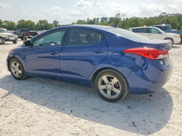 2013 HYUNDAI ELANTRA