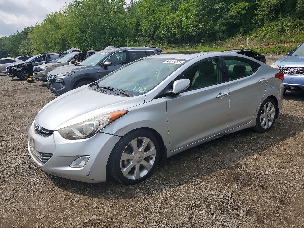 2013 HYUNDAI ELANTRA