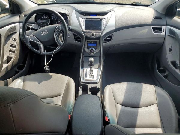 2013 HYUNDAI ELANTRA