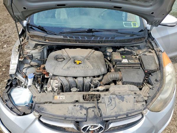 2013 HYUNDAI ELANTRA
