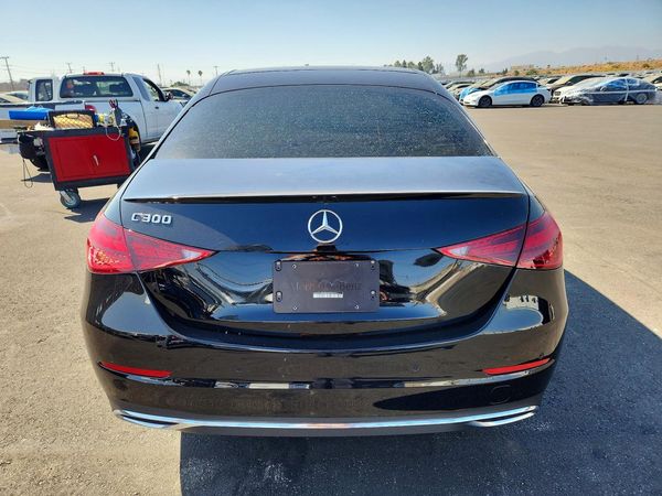 2024 MERCEDES-BENZ C C300