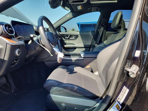 2024 MERCEDES-BENZ C C300