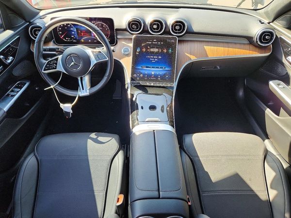 2024 MERCEDES-BENZ C C300