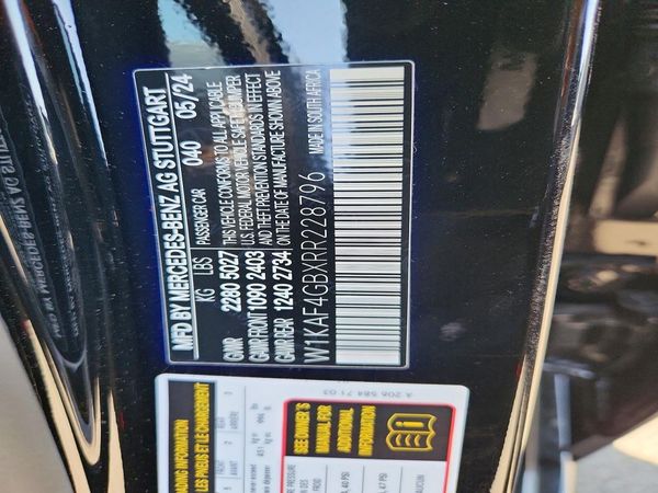 2024 MERCEDES-BENZ C C300