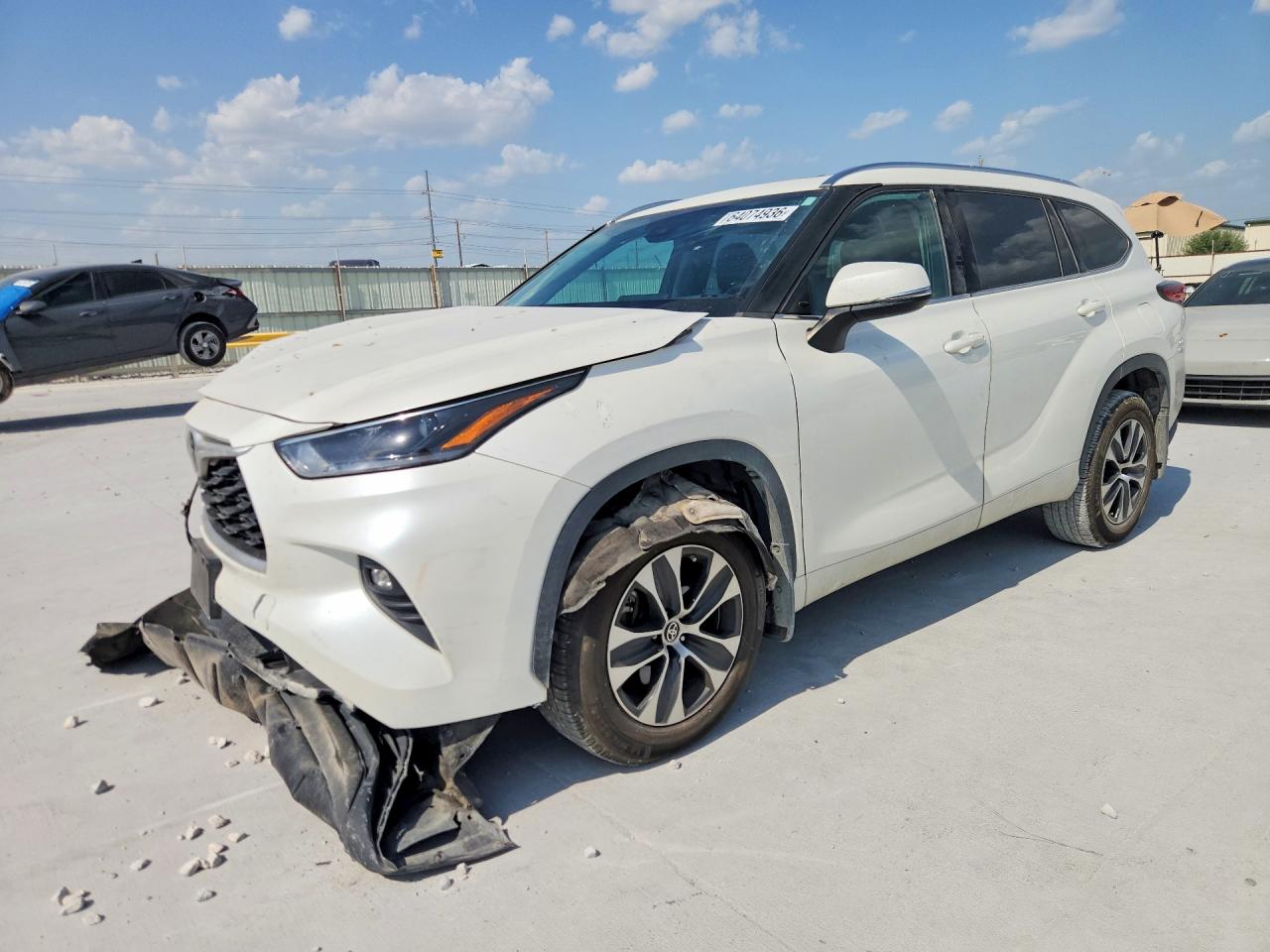 2021 TOYOTA HIGHLANDER