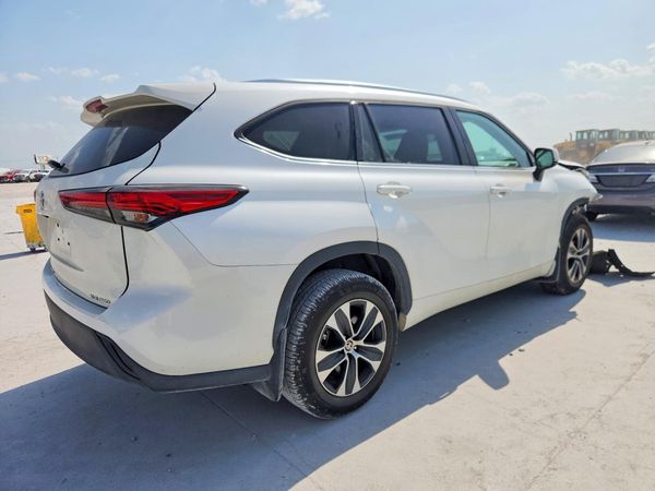 2021 TOYOTA HIGHLANDER