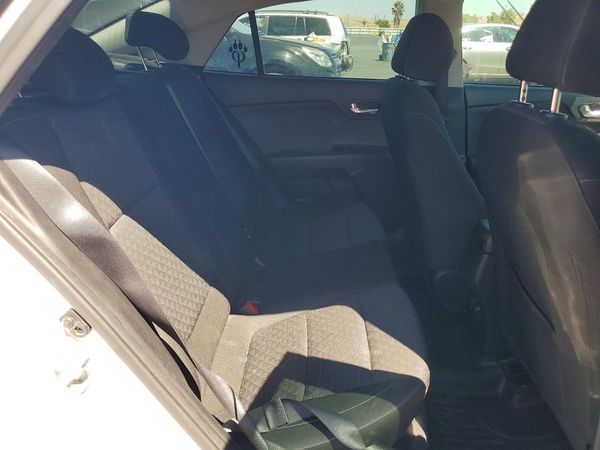 2021 KIA RIO