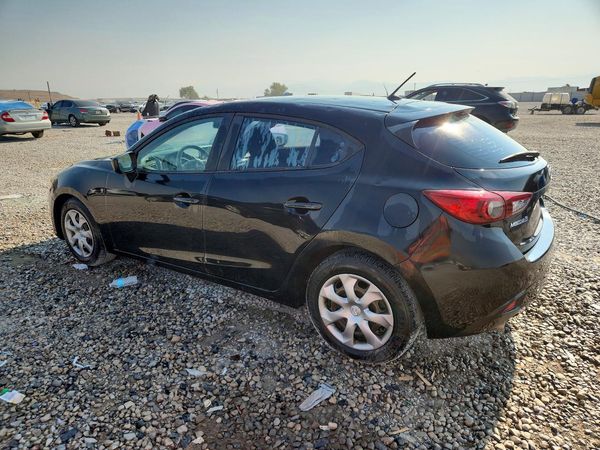 2016 MAZDA 3 SV/Base