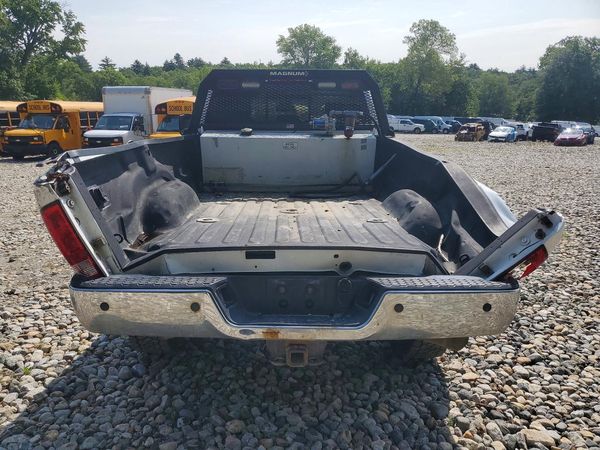 2015 RAM 3500 SLT