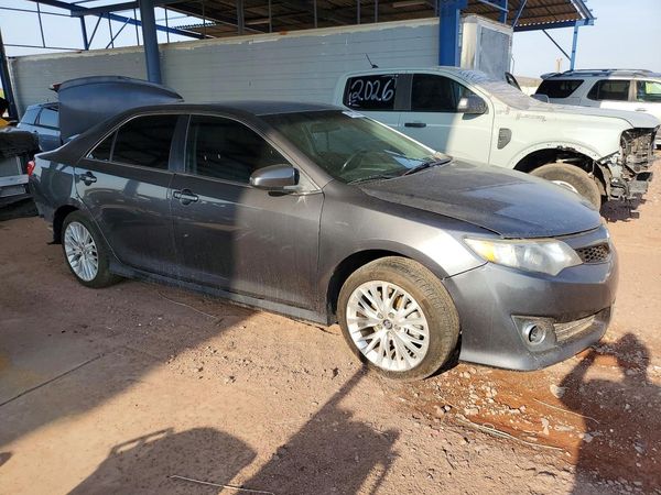 2013 TOYOTA CAMRY