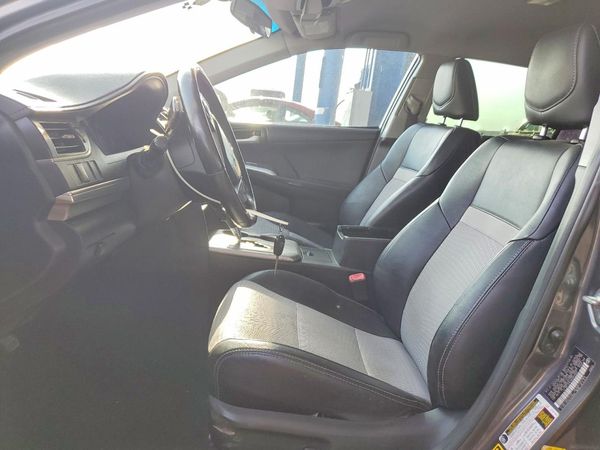 2013 TOYOTA CAMRY