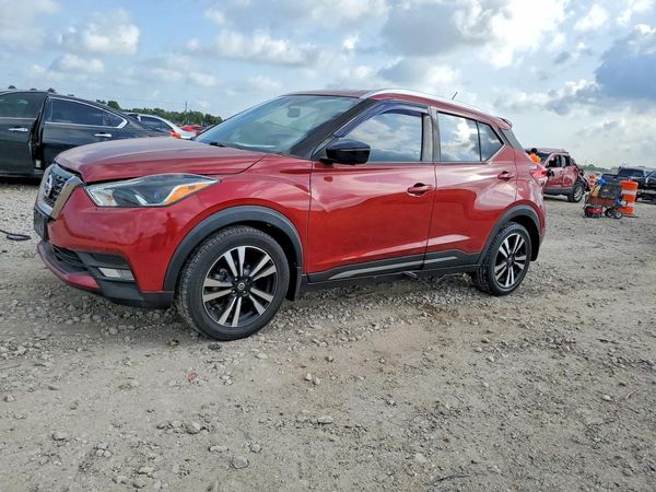 2020 NISSAN KICKS