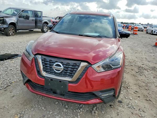 2020 NISSAN KICKS