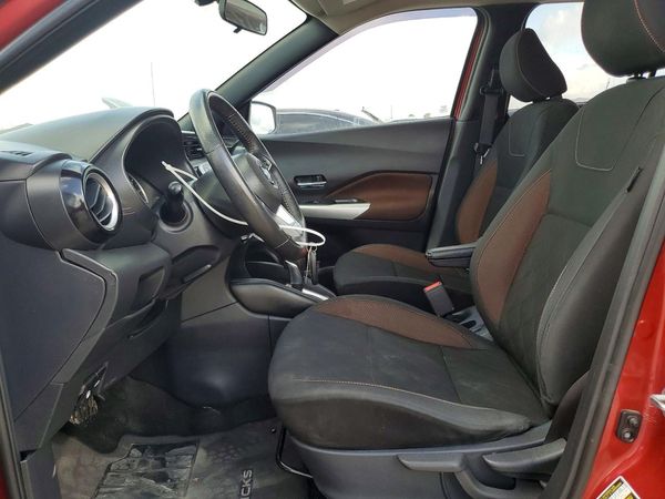 2020 NISSAN KICKS