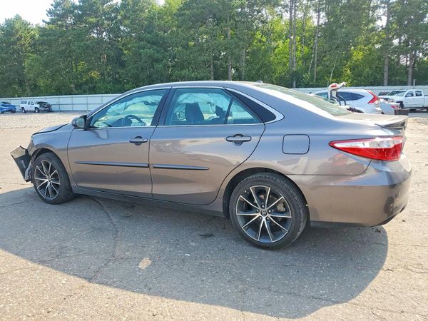 2017 TOYOTA CAMRY