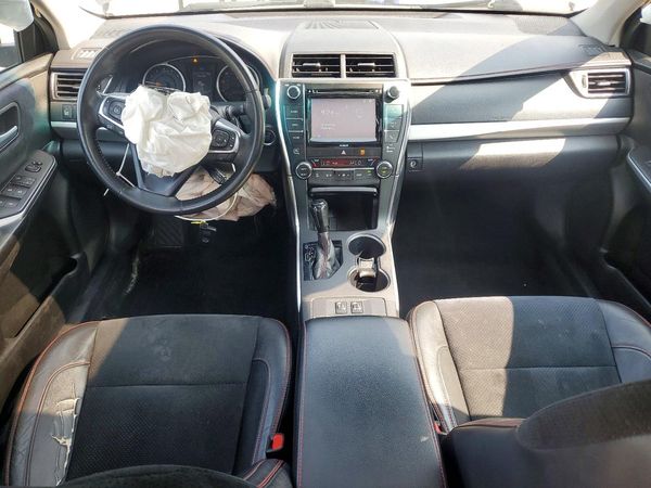 2017 TOYOTA CAMRY